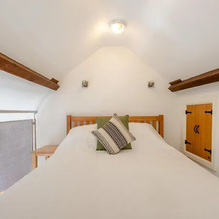 1 Bed In Oc-a45864 Apartment Ambleside